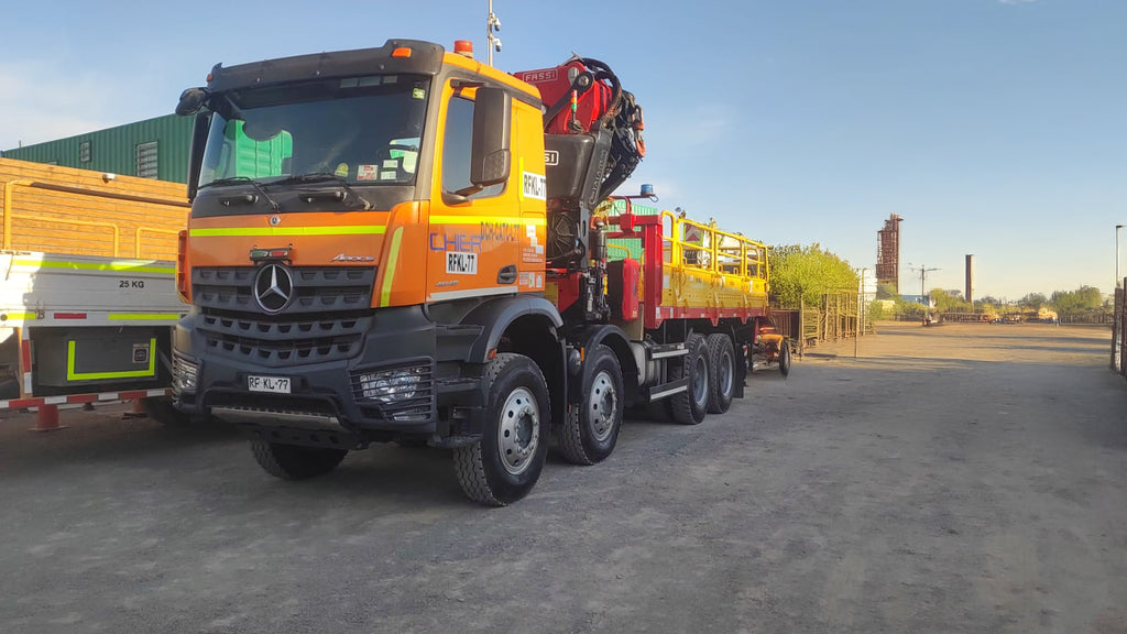 Camión Pluma - Fassi F820RA
