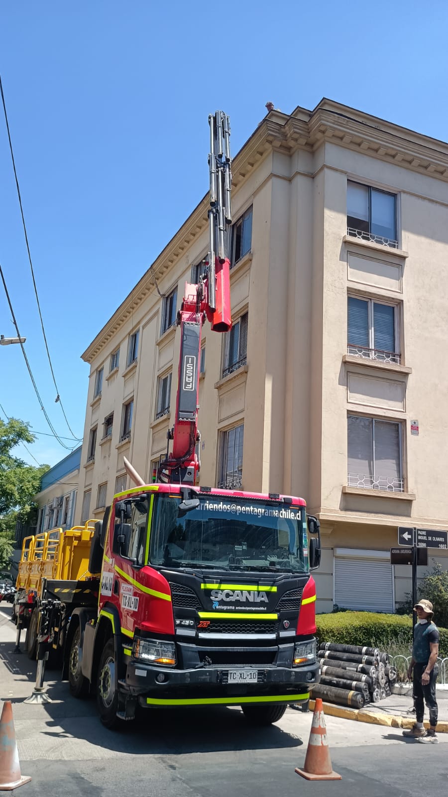 Camión Pluma - Fassi F820RA
