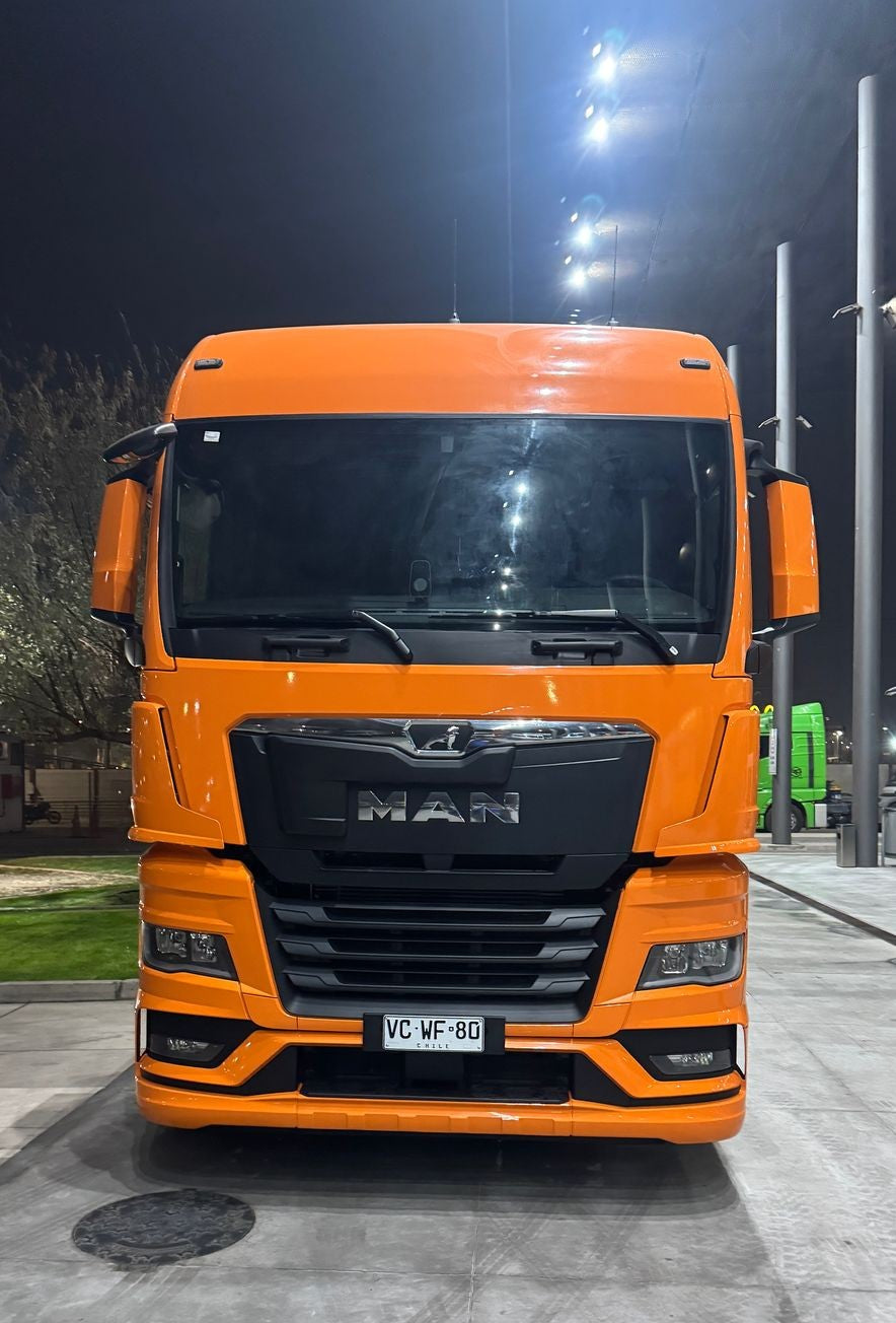 Tractocamiones con rampla Open Top y sistema de Encarpe Automático